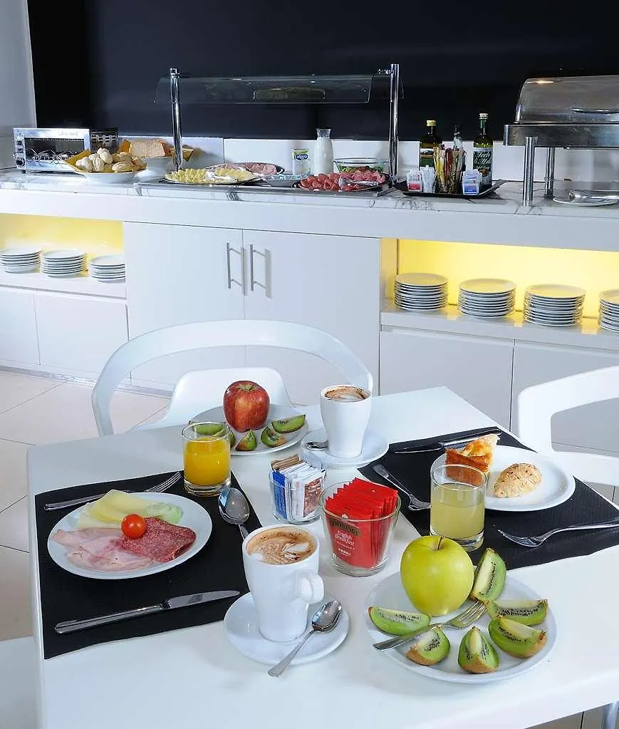 iH Hotels Milano Watt 13 4*, Milaan