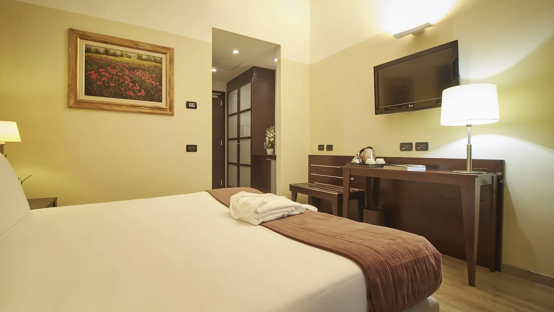 Ih Hotels Milano Watt 13  Милан