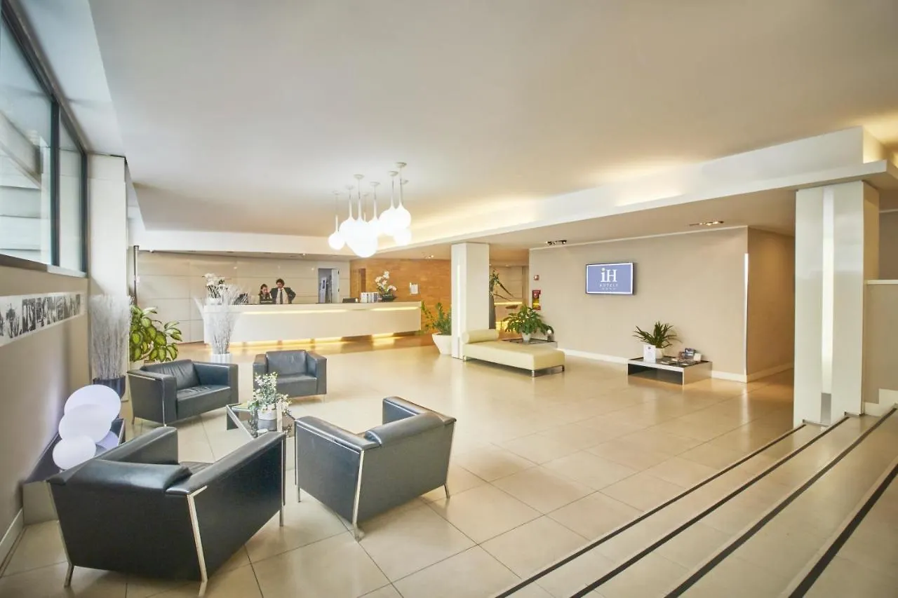 Ih Hotels Milano Watt 13 4*, Милан Италия
